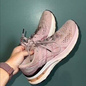 Asics Gel Kayano 28 Athletic Shoes with Breathable Mesh and Chunky Sole